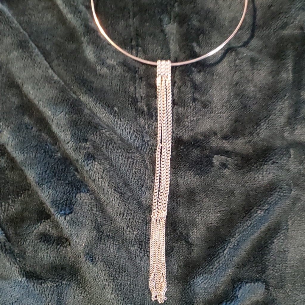 Necklace 16$